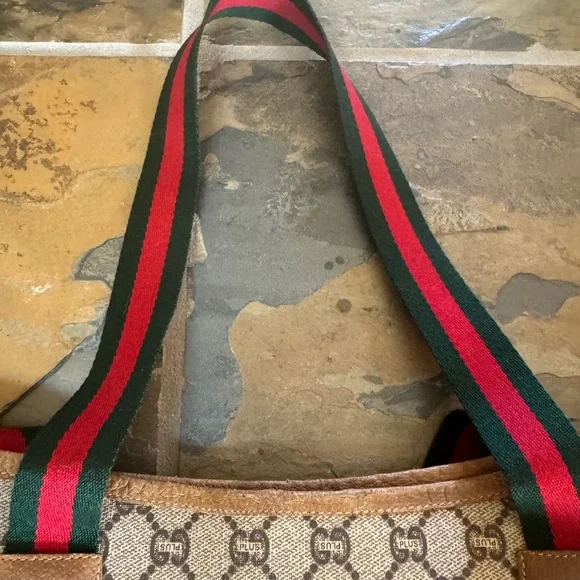 Gucci Vintage GG Plus Sherryline Tote/Handbag W/COA. - Picture 11 of 16